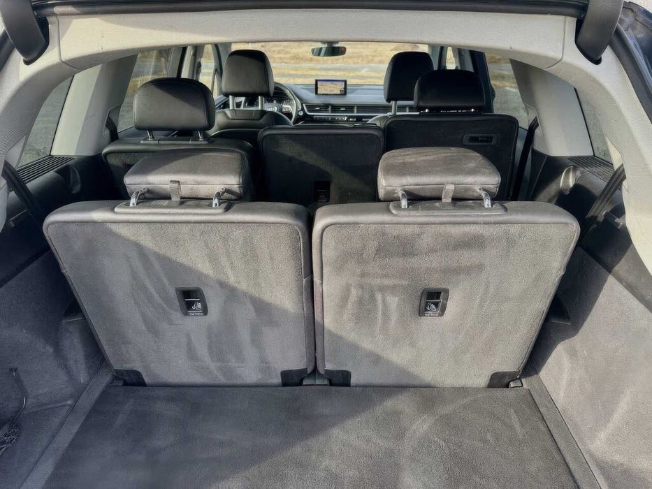Audi Q7 quattro Premium Plus      2017