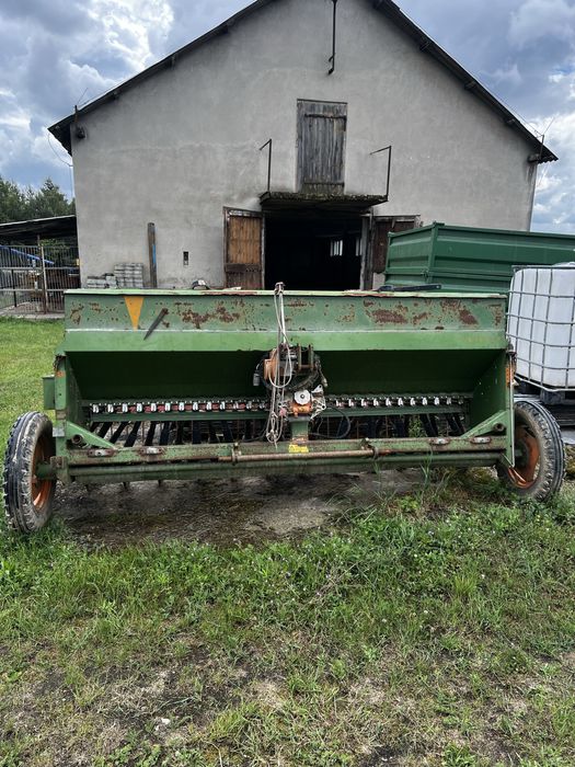 Siewnik amazone d8