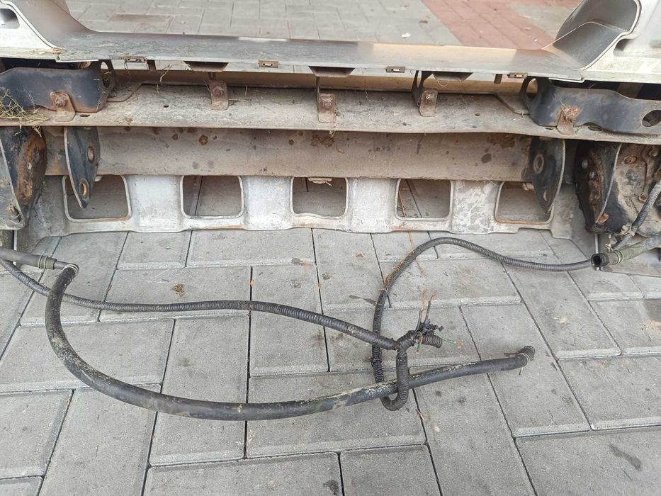 Pajero ll Classic zderzak przedni i tylny