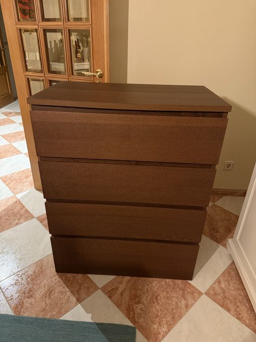 Cómoda IKEA MALM 4 Gavetas