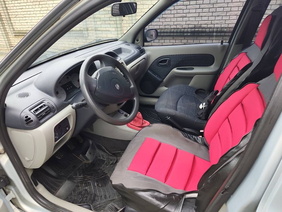 Renault Clio Symbol 2004