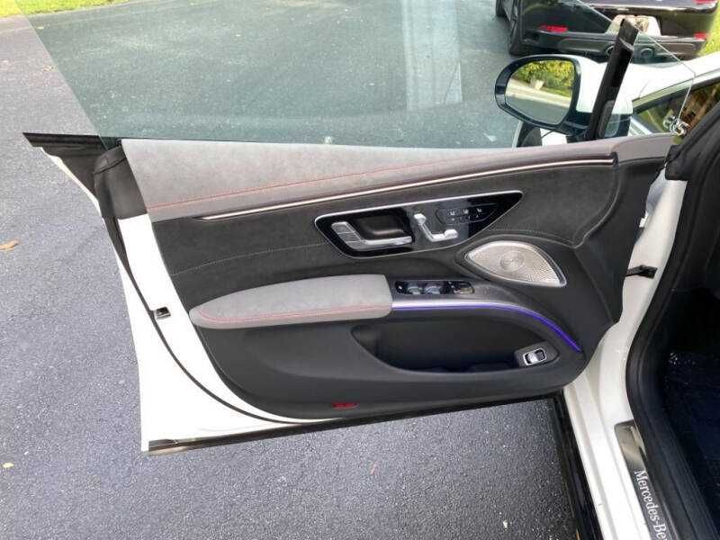 2022 Mercedes-Benz EQS