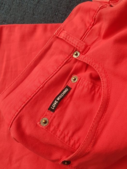 Calças Moschino vermelho modelo caipirinha skinny