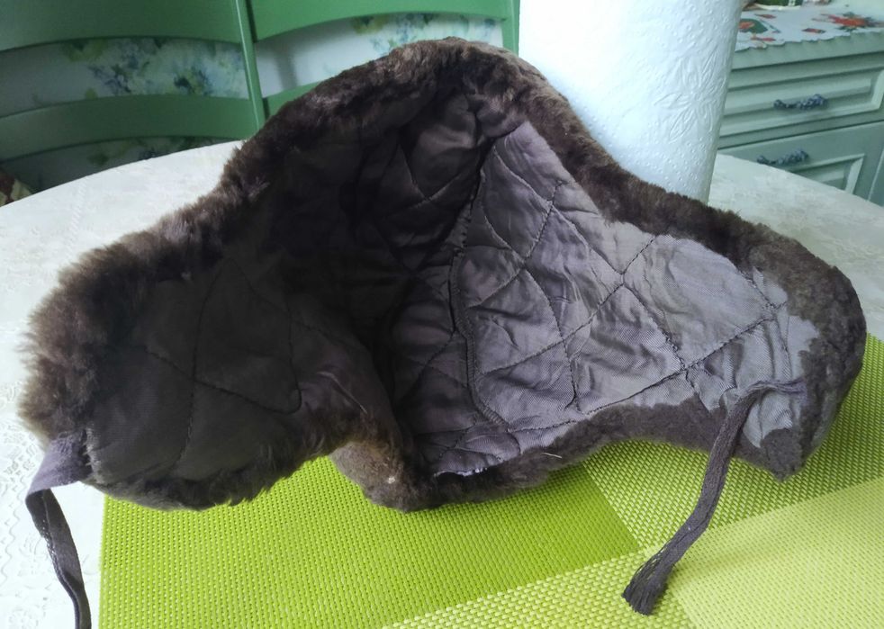 Продам детскую меховую шапку(Цигейка).