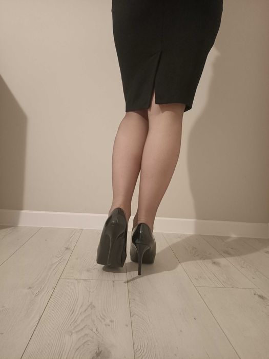 Szpilki lakierki Deichmann