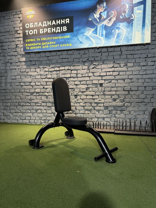 Скамья , лавка , жим под углом 90 Matrix  G3