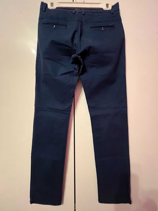 Granatowe męskie, młodzieżowe spodnie wizytowe W:30 L:34