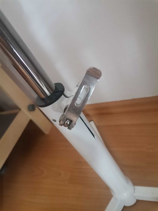 Podnóżek do pedicure wąski  mini Biomak