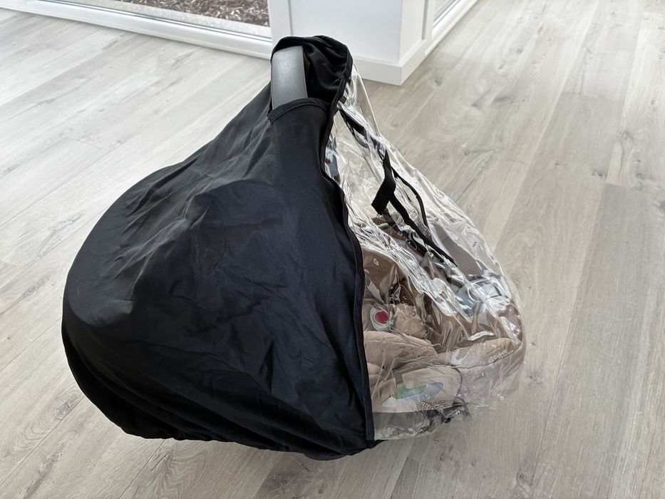 Ovo Cybex Cloud-T Cozy Beige + capa de inverno + adaptadores para carrinho de passeio