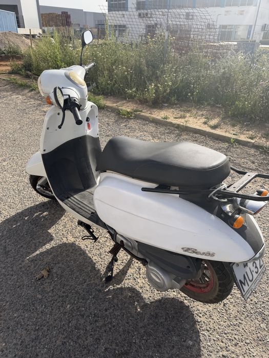Daelim Besbi 125cc
