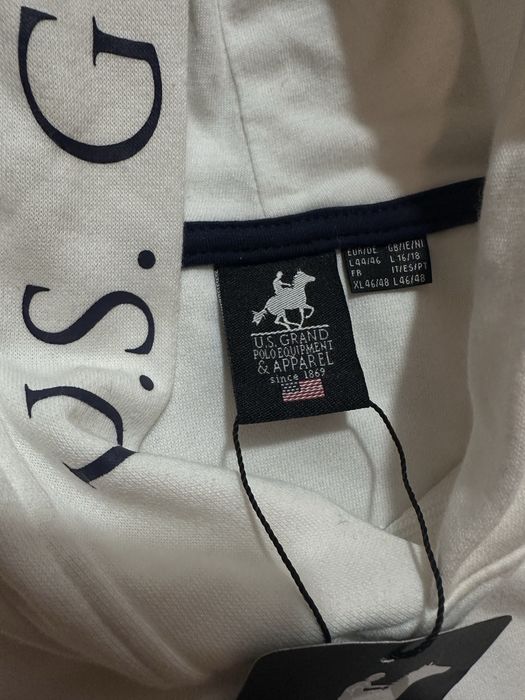 Кофта Polo.
