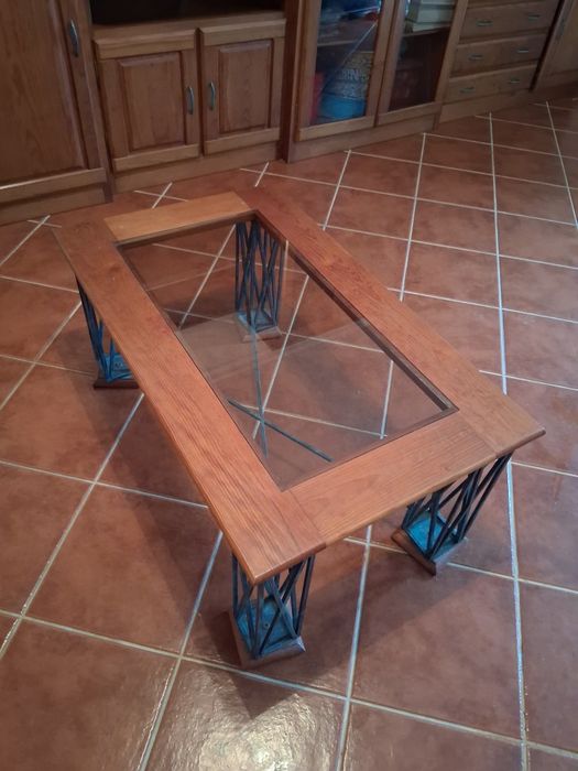 Móvel + Mesa de Centro