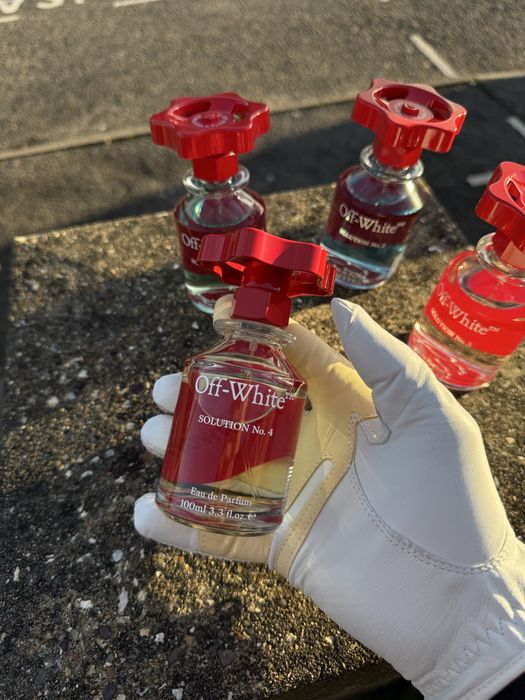 Off white SOLUTION N°1 , N°2 , N°3 , N°4   Парфуми