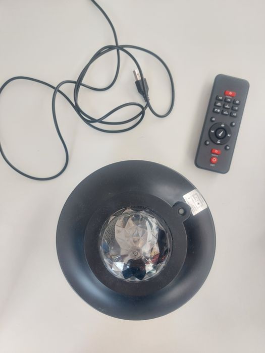 Projektor gwiazd lampka bluetooth z głośnikiem