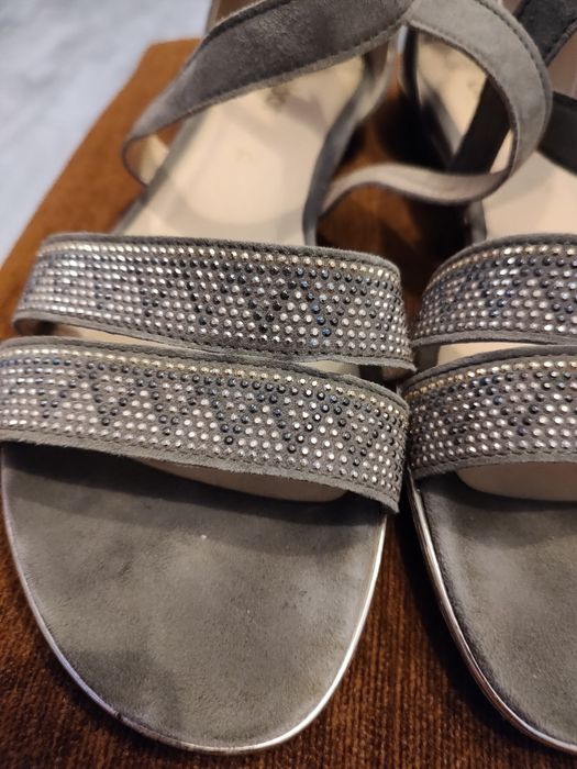 Sandały damskie zamszowe