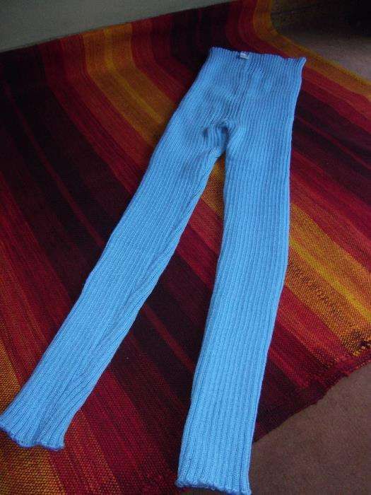 CALÇÕES rosa, BONÉ AZUL QUECHUA e perneiras de ballet - NOVOS!