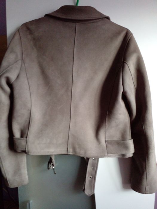 Продам куртку для дівчаток