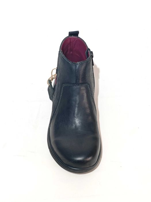 Bota Senhora Pele Preto - Vários tamanhos - Novos