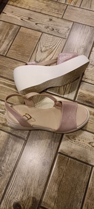 Босоніжки жіночі, шкіра натуральна, 39 розмір