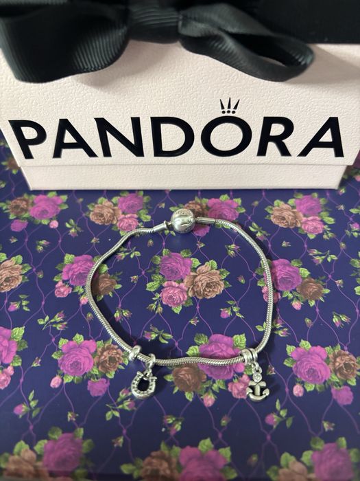 Bransoletka Pandora Moments + Charmsy