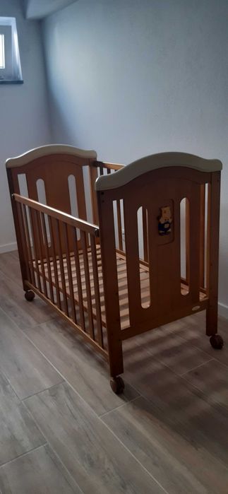 Cama de grades de bebe