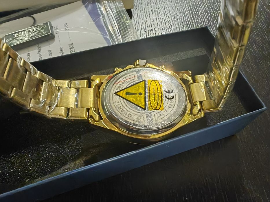 Nowy zegarek w kolorze złotym Lige