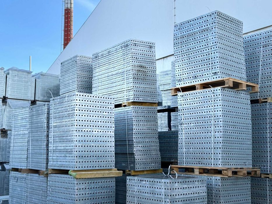 Stemple Dźwigary Sklejki Korony Żabki Podpory Szalunek Ścienny Stopa