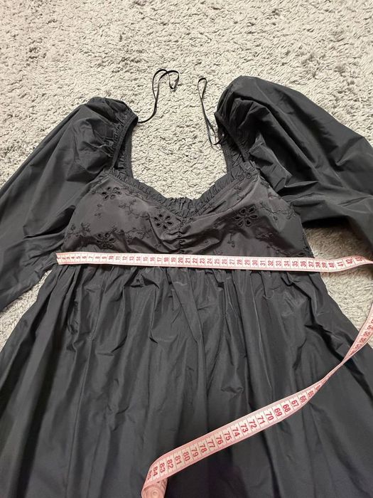 Чёрное платье Zara