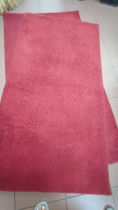 Conjunto lindíssimo composto por dois tapetes