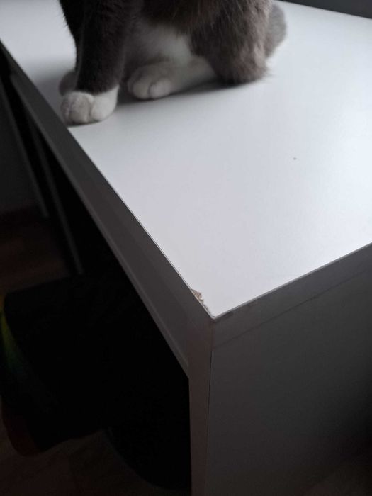 Biurko w bardzo dobrym stanie