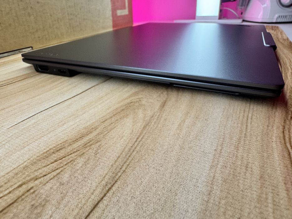 Lenovo ThinkPad X9-14 G1 Aura Ultra 7 258V 512/32GB OLED win 11 pro