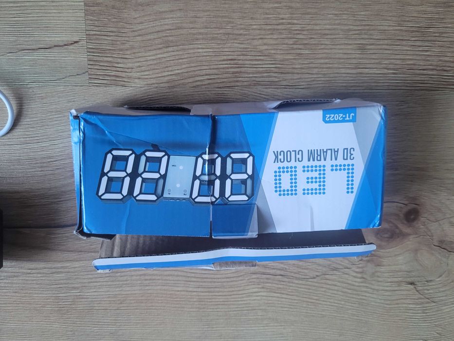 Zegarek budzik 3d led