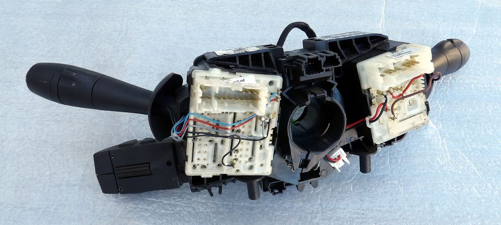 renault trafic iii lift przełącznik zespolony taśma 479452659r