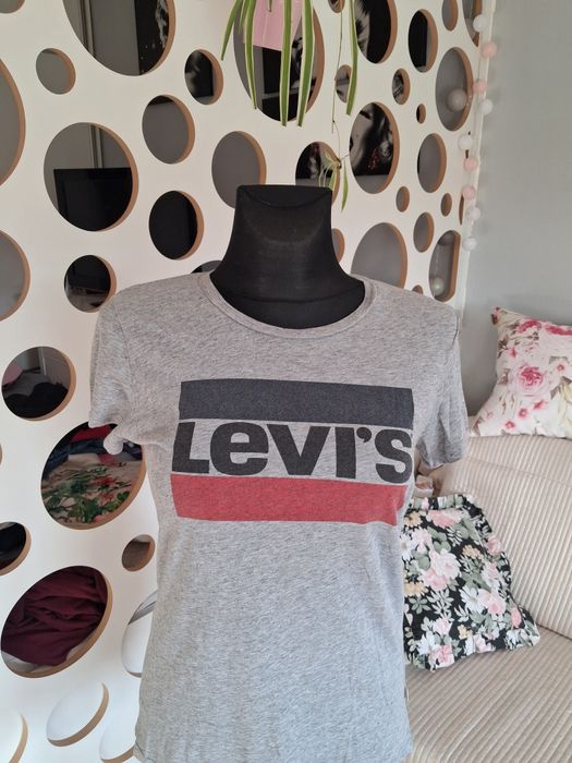 Szary T-shirt Levi's +welurowe szwedy