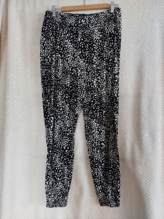 Alladynki, haremki. Wiskoza.  H&M. Rozmiar M/L