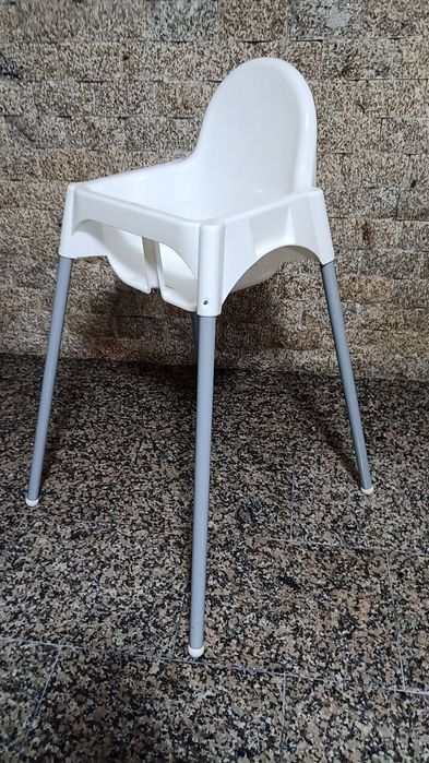 Cadeira de refeição de criança