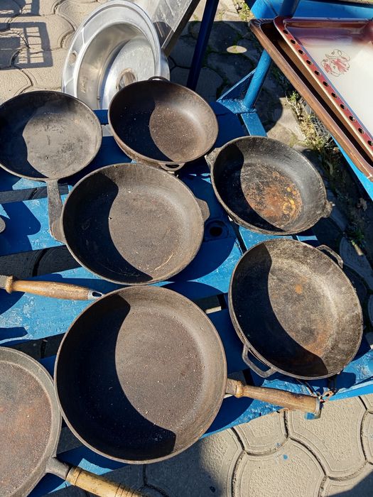 Продам чугунные  сковороды савдеп..