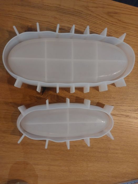 Formy silikonowe do odlewów – owalne tace 30 i 22 cm – zestaw 2 szt.