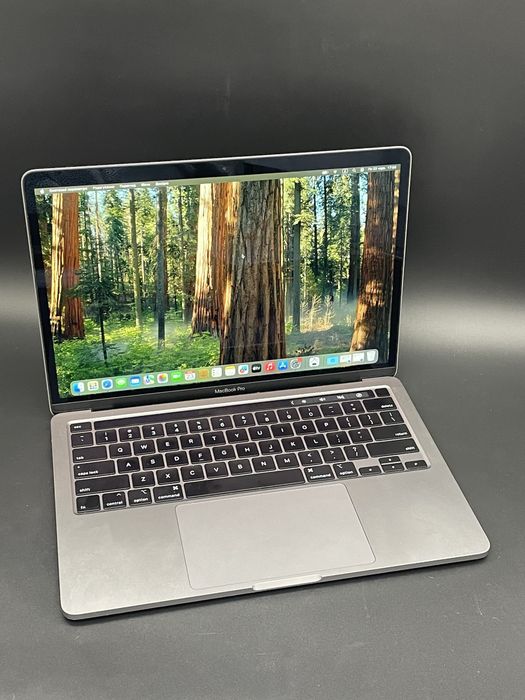 Macbook pro 2020 i5 256 ssd