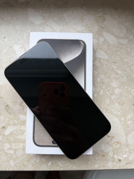 Sprzedam iPhone 15 pro max 256 GB Natural Titanium