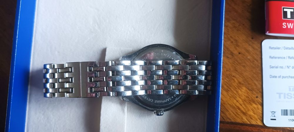 Годинник TISSOTгарному стані