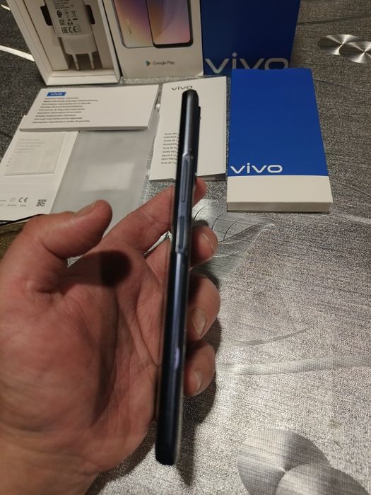 Vivo y72 5g 8Gb 128gb