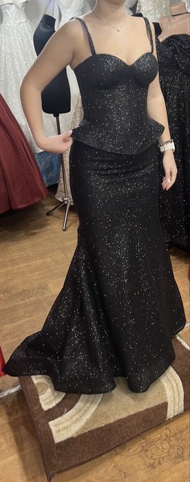 Вечірня сукня ( спідниця+корсет)
