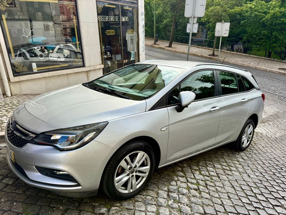 Opel Astra Sports Tourer