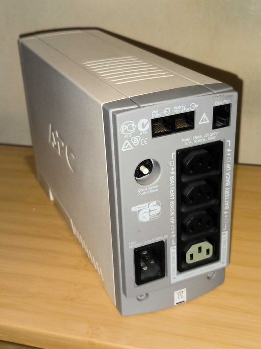ДБЖ, Безперебійник, Інвертор  APC Back-UPS 650