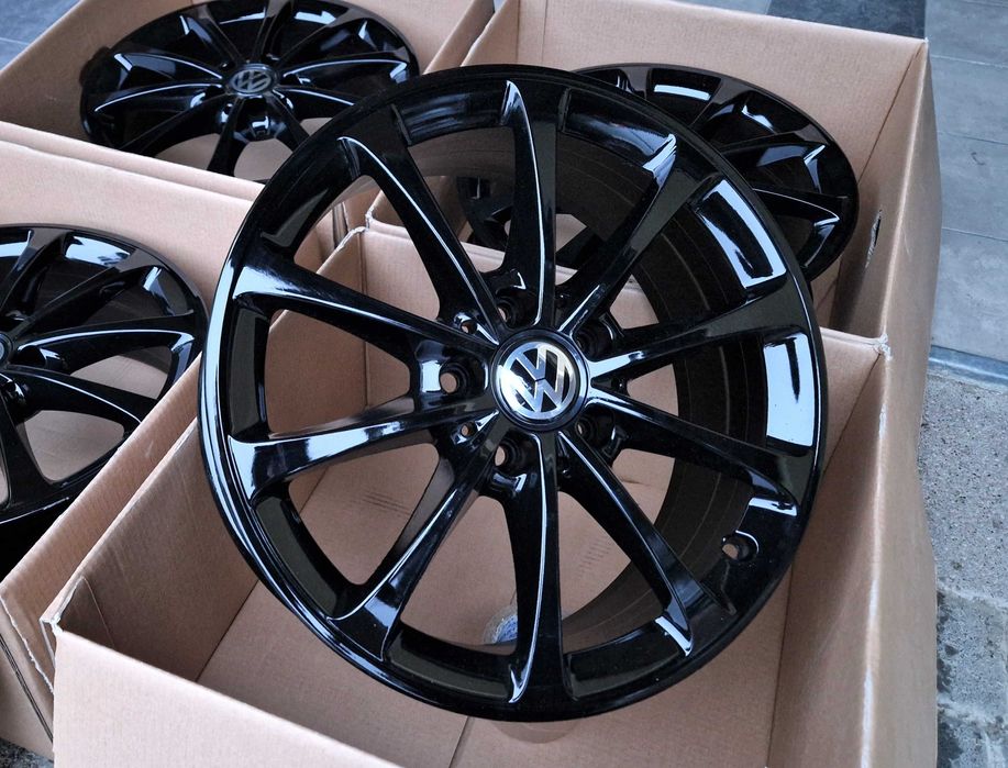 Alufelgi 17 5x112 VW Golf Passat Touran Jetta Caddy T-Roc Czarne 627#