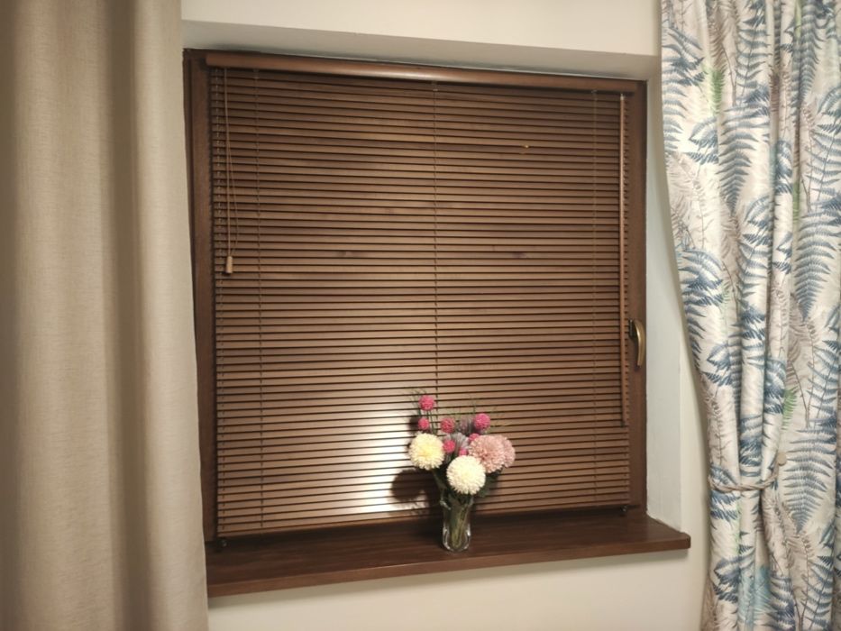 ŻALUZJE DREWNIANE BASSWOOD 25mm lub 50 mm Na wymiar. Wrocław