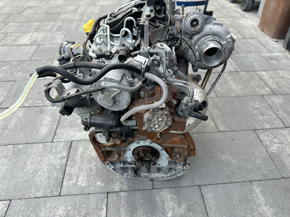 Двигун Мотор Двигатель 2.0 DCI M9R Трафік Renault Trafik Opel Vivaro
