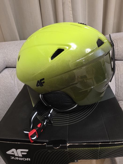 kask narciarski 4f 52-56 cm