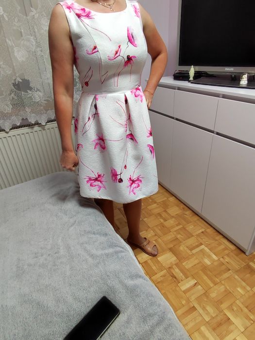 Przepiękna sukienka rozm 38